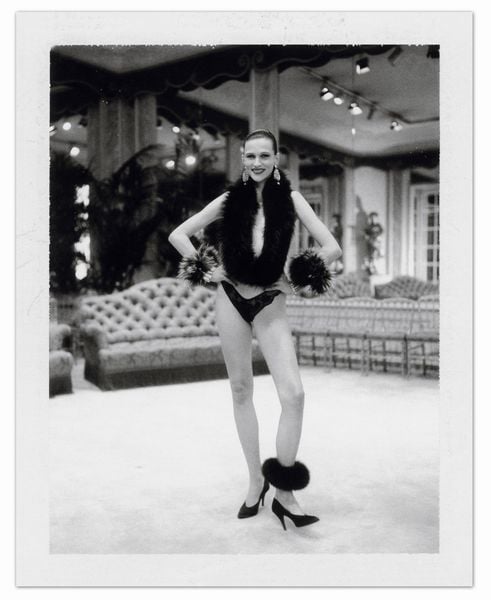 Produktbild: Helmut Newton
