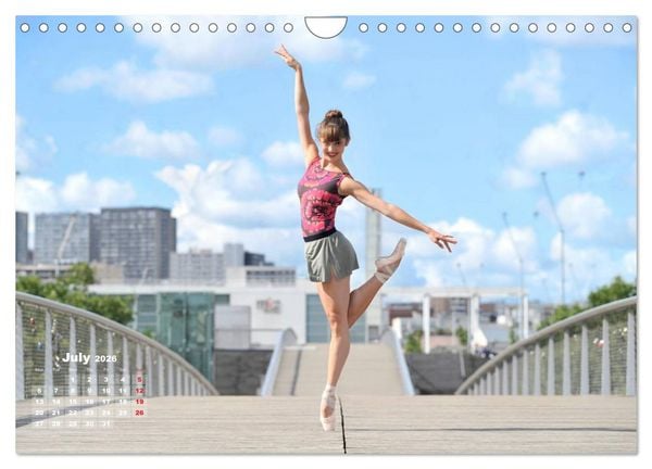 Produktbild: DANCERS IN THE CITY L'Oeil et le Mouvement (Wall Calendar 2026 DIN A4 landscape), CALVENDO 12 Month Wall Calendar