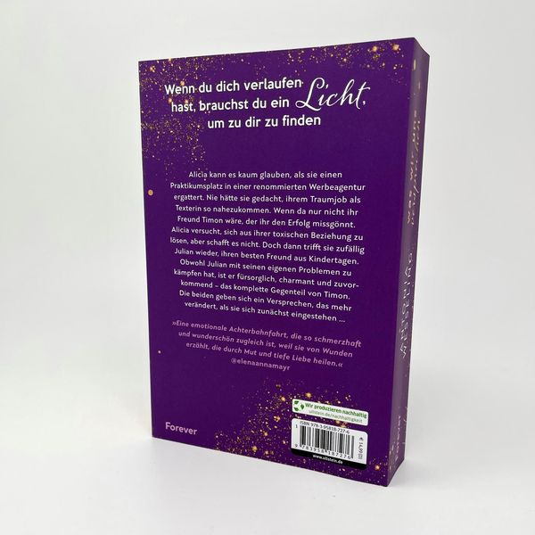 Produktbild: Was wir uns versprechen (Light in the Dark 3)