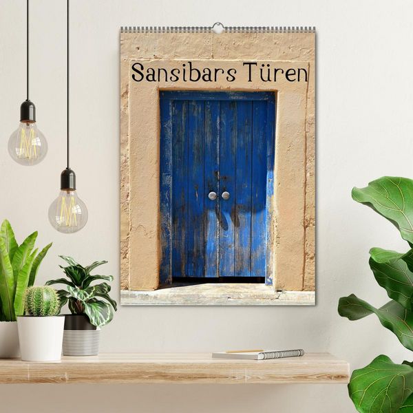 Produktbild: Sansibars T&uuml;renkunst (Wandkalender 2026 DIN A2 hoch), CALVENDO Monatskalender