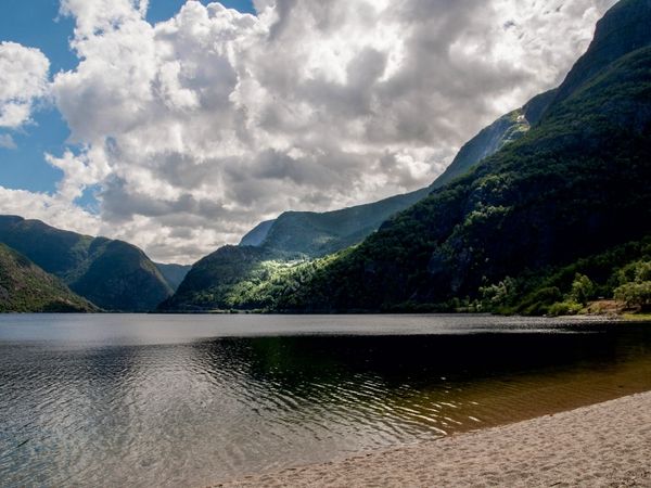 Produktbild: CALVENDO Puzzle Der Eidfjordvatnet | 1000 Teile Lege-Gr&ouml;&szlig;e 64x48cm Foto-Puzzle f&uuml;r gl&uuml;ckliche Stunden