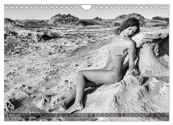 Produktbild: Girls and Nature (Wandkalender 2026 DIN A4 quer), CALVENDO Monatskalender