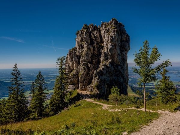 Produktbild: CALVENDO Puzzle Staffelstein 1000 Teile Puzzle quer | 1000 Teile Lege-Gr&ouml;&szlig;e 64 &times; 48 cm Foto-Puzzle f&uuml;r gl&uuml;ckliche Stunden