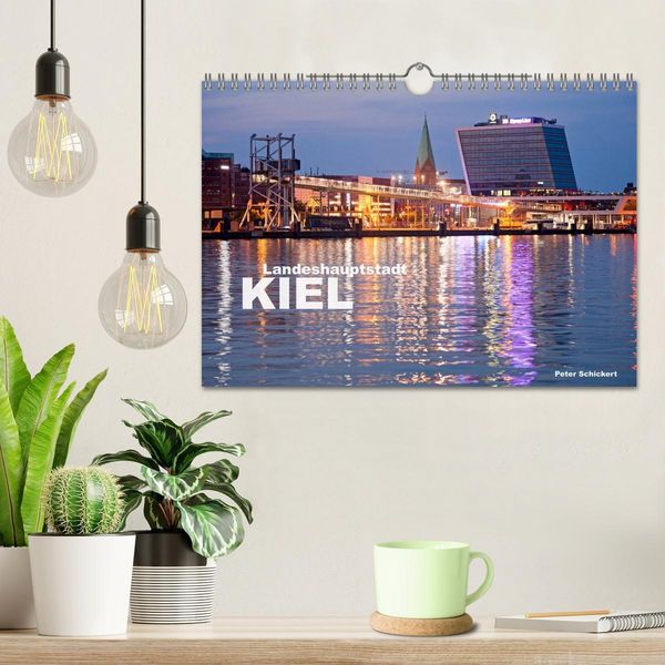 Produktbild: Landeshauptstadt Kiel (Wandkalender 2026 DIN A4 quer), CALVENDO Monatskalender