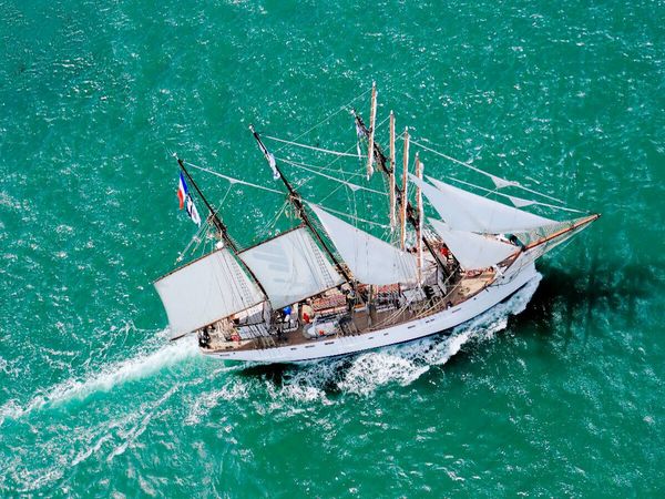 Produktbild: CALVENDO Puzzle Die Marit ist ein Drei-Schoner. Es wurde 1921 gebaut | 1000 Teile Lege-Gr&ouml;&szlig;e 64 &times; 48 cm Foto-Puzzle f&uuml;r gl&uuml;ckliche Stunden