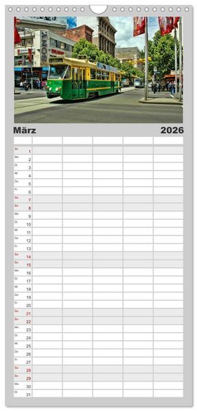 Produktbild: Familienplaner 2026 - Durch die Welt mit der Stra&szlig;enbahn mit 5 Spalten (Wandkalender, 21 x 45 cm) CALVENDO
