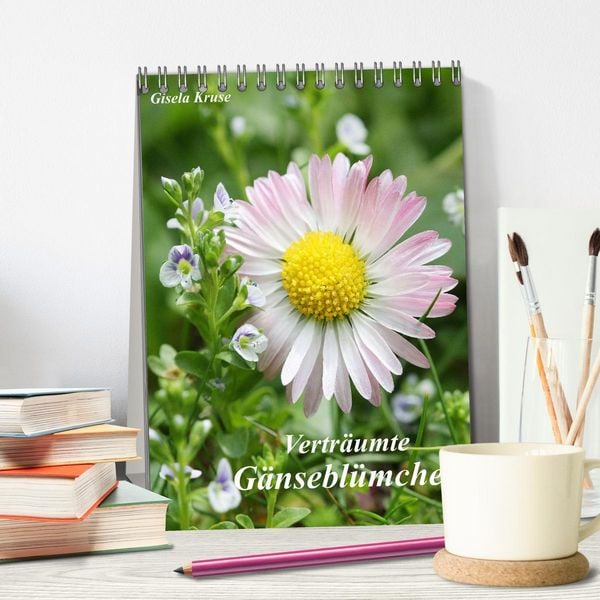 Produktbild: Vertr&auml;umte G&auml;nsebl&uuml;mchen (Tischkalender 2026 DIN A5 hoch), CALVENDO Monatskalender