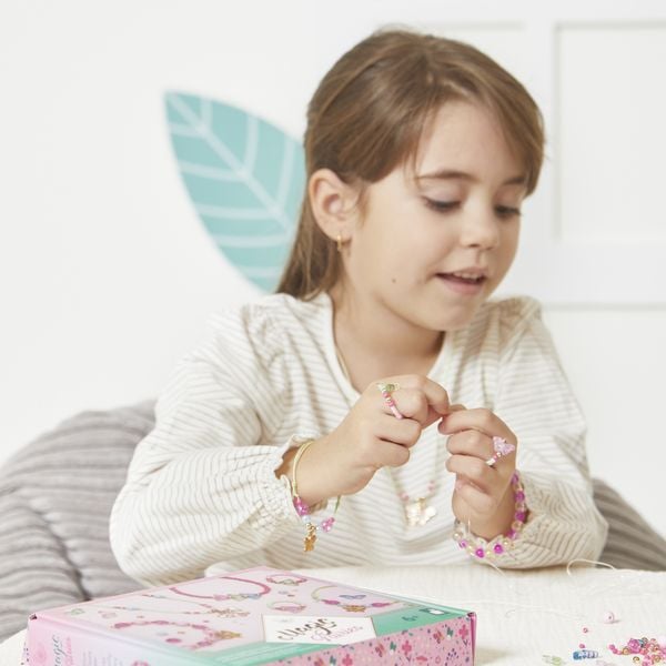 Produktbild: Feenschmuck &ndash; Magisches Bastelset f&uuml;r kreative Kinder (6 Schmuckst&uuml;cke)
