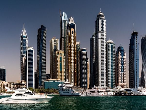 Produktbild: CALVENDO Puzzle Dubai Marina - Blick vom Meer 1000 Teile Puzzle quer | 1000 Teile Lege-Gr&ouml;&szlig;e 64 &times; 48 cm Foto-Puzzle f&uuml;r gl&uuml;ckliche Stunden