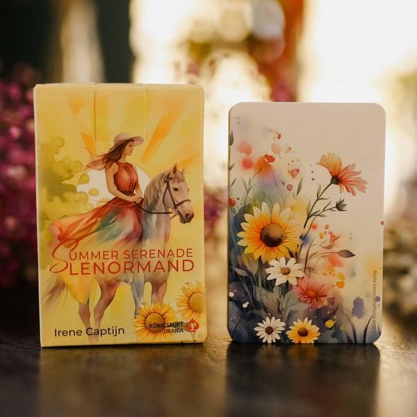 Produktbild: Summer Serenade Lenormand - 38 Lenormand-Karten und Booklet (DE)