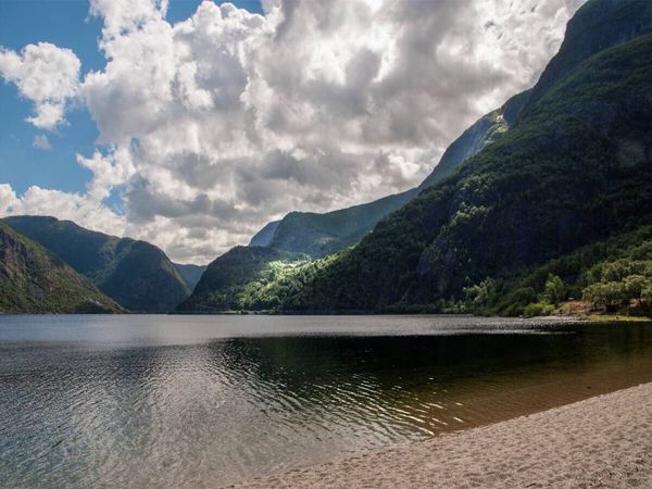 Produktbild: CALVENDO Puzzle Der Eidfjordvatnet | 1000 Teile Lege-Gr&ouml;&szlig;e 64x48cm Foto-Puzzle f&uuml;r gl&uuml;ckliche Stunden
