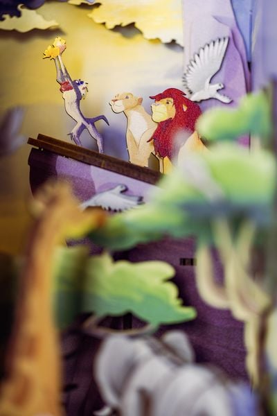 Produktbild: Book Nook DIY B&uuml;cherecke Disney K&ouml;nig der L&ouml;wen