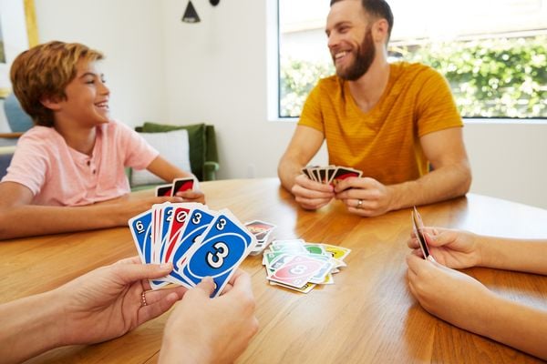 Produktbild: Uno Deluxe