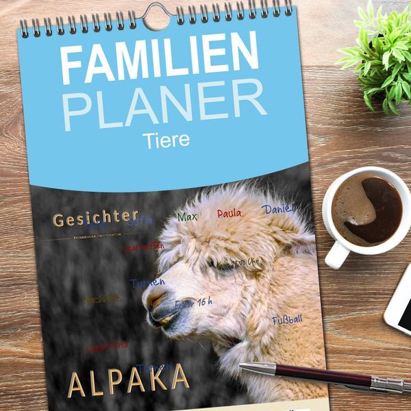 Produktbild: Familienplaner 2026 - Alpaka Gesichter mit 5 Spalten (Wandkalender, 21 x 45 cm) CALVENDO