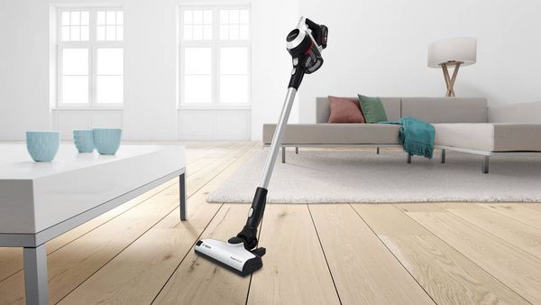 Produktbild: Bosch Haushalt Unlimited BKS611MTB Akku-Handstaubsauger inkl. Akku, inkl. Ladeger&auml;t, inkl. Mini-Turbob&uuml;rste, Beutellos