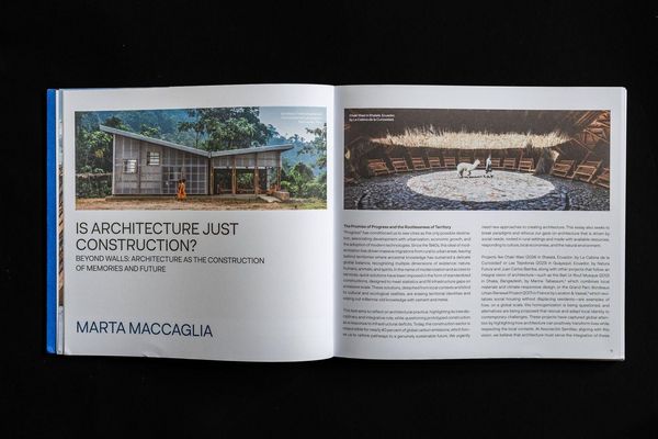 Produktbild: Architecture Is Construction