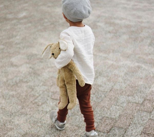Produktbild: Schlenker Tierpuppe Hase, gro&szlig; | beige