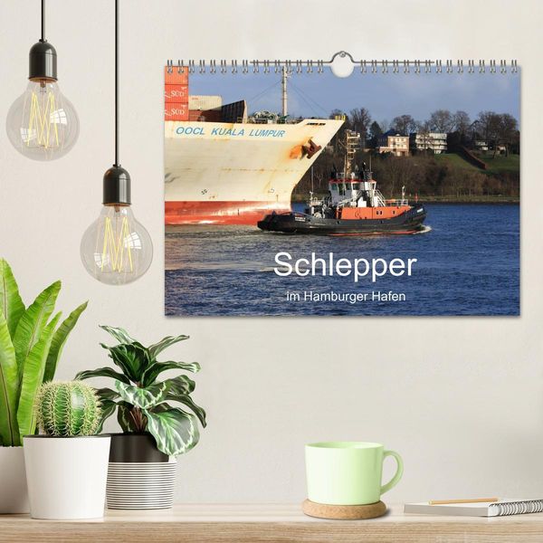 Produktbild: Schlepper im Hamburger Hafen (Wandkalender 2026 DIN A4 quer), CALVENDO Monatskalender