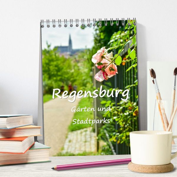 Produktbild: Regensburg G&auml;rten und Stadtparks (Tischkalender 2026 DIN A5 hoch), CALVENDO Monatskalender
