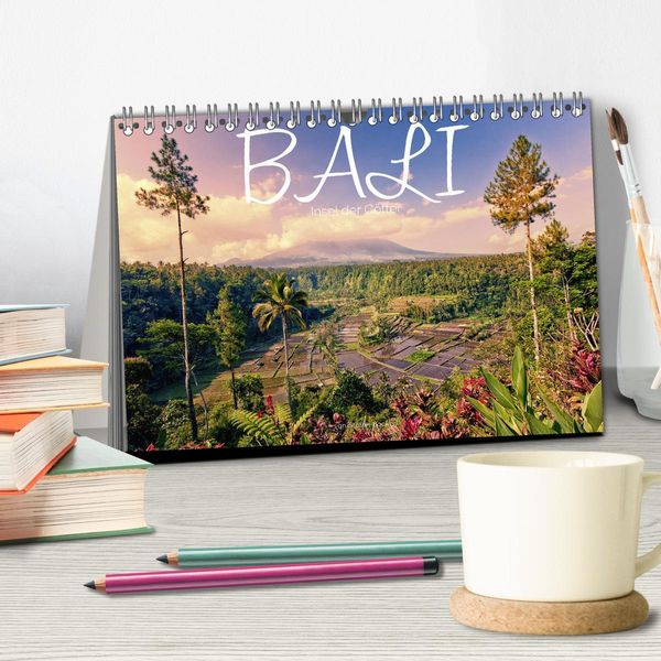 Produktbild: Bali - Insel der G&ouml;tter (Tischkalender 2026 DIN A5 quer), CALVENDO Monatskalender