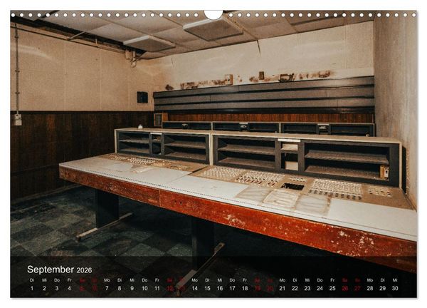 Produktbild: Geheimnisvolle Orte - Die etwas anderen Lost Places (Wandkalender 2026 DIN A3 quer), CALVENDO Monatskalender