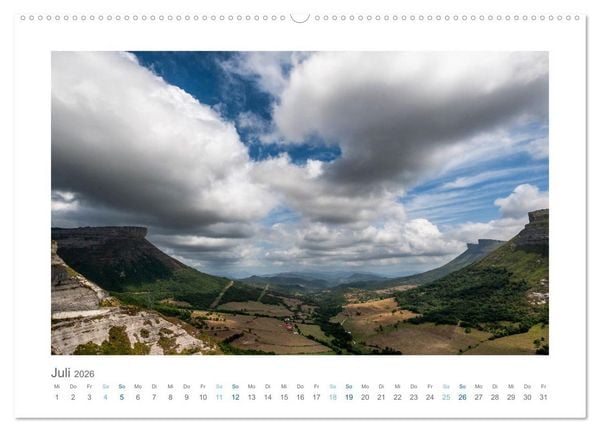 Produktbild: Bewegte Wolken, Stille Landschaften (Wandkalender 2026 DIN A2 quer), CALVENDO Monatskalender