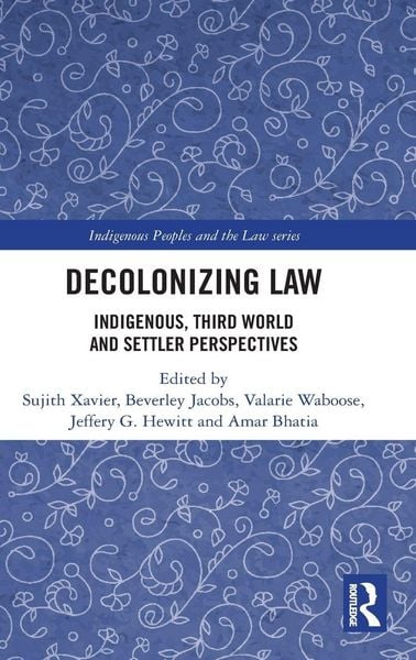 Produktbild: Decolonizing Law