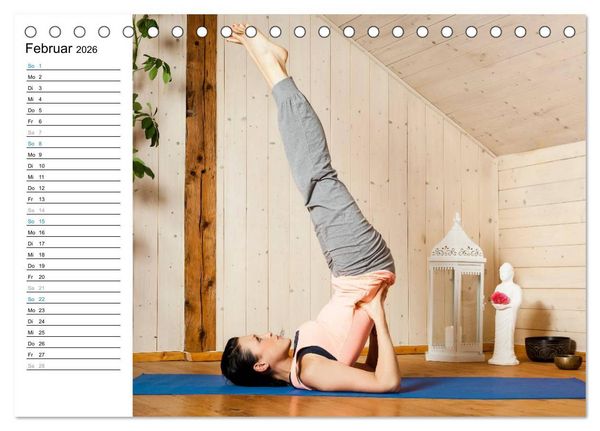 Produktbild: Yoga - ganz einfach zuhause (Tischkalender 2026 DIN A5 quer), CALVENDO Monatskalender