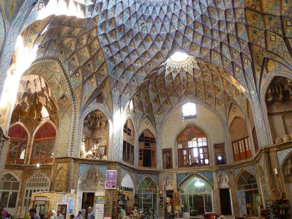 Produktbild: CALVENDO Puzzle Basar von Kashan, Iran | 1000 Teile Lege-Gr&ouml;&szlig;e 64x48cm Foto-Puzzle f&uuml;r gl&uuml;ckliche Stunden