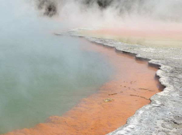 Produktbild: CALVENDO Puzzle Wai-O-Tapu Thermalwasser | 2000 Teile Lege-Gr&ouml;&szlig;e 90x67cm Foto-Puzzle f&uuml;r gl&uuml;ckliche Stunden