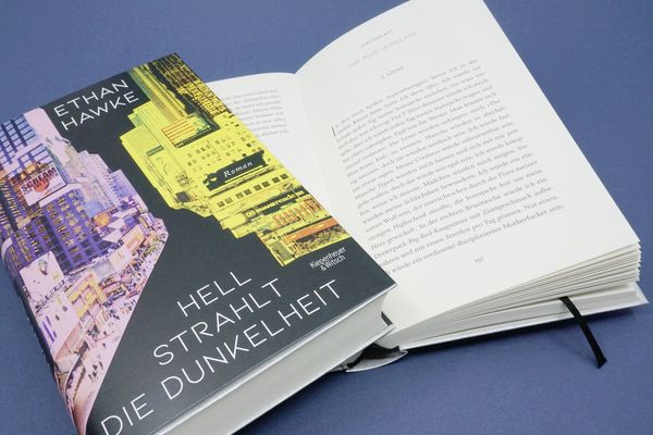 Produktbild: Hell strahlt die Dunkelheit
