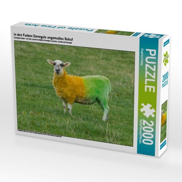 CALVENDO Puzzle in den Farben Donegals angemaltes Schaf | 2000 Teile Lege-Größe 90x67cm Foto-Puzzle für glückliche Stunden