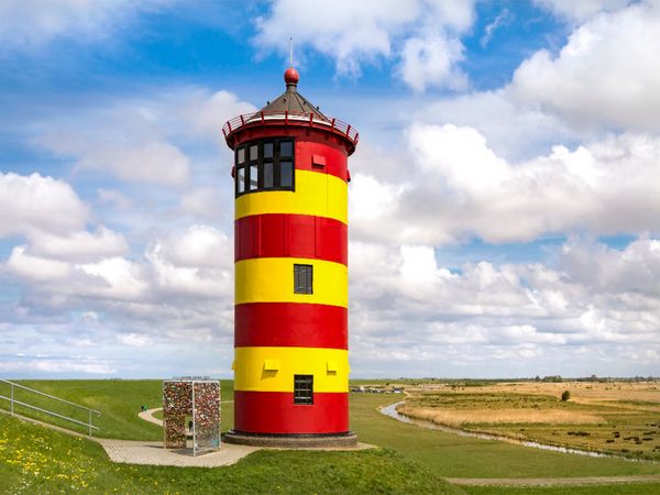Produktbild: CALVENDO Puzzle Leuchtturm Pilsum | 1000 Teile Lege-Gr&ouml;&szlig;e 64x48cm Foto-Puzzle f&uuml;r gl&uuml;ckliche Stunden
