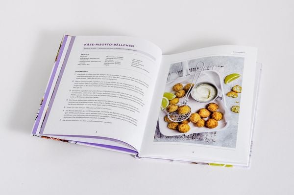 Produktbild: Airfryer Snacks - Die besten Rezepte f&uuml;r die Hei&szlig;luftfritteuse