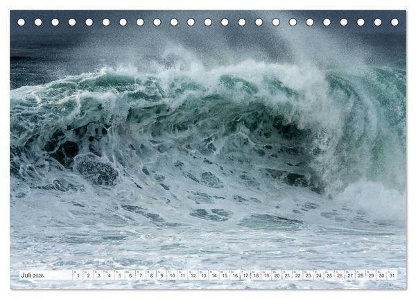 Produktbild: WASSERBERGE - Die Riesenwellen von Nazar&eacute; (Tischkalender 2026 DIN A5 quer), CALVENDO Monatskalender
