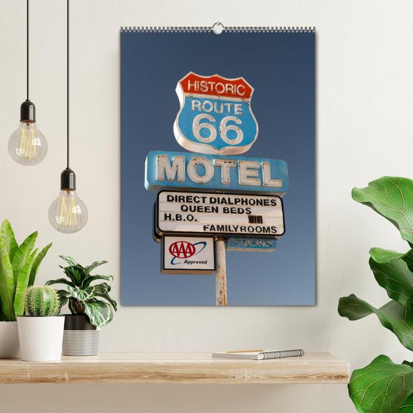 Produktbild: Historic Route 66 Motel (Wall Calendar 2026 DIN A2 portrait), CALVENDO 12 Month Wall Calendar