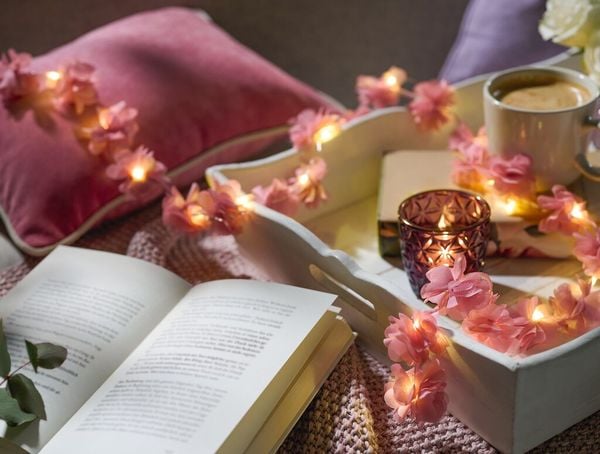 Produktbild: Just One More Chapter Lichterkette Fairytale