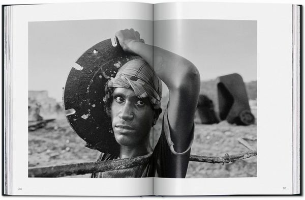 Produktbild: Sebasti&atilde;o Salgado. La main de l'homme. Une arch&eacute;ologie de l'&egrave;re industrielle