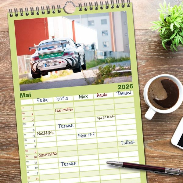 Produktbild: Familienplaner 2026 - Rallye Faszination 2026 mit 5 Spalten (Wandkalender, 21 x 45 cm) CALVENDO