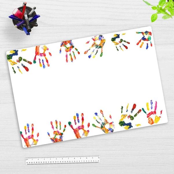 Produktbild: Cover-your-desk Schreibtischunterlage f&uuml;r Kinder und Erwachsene Bunte Kinderh&auml;nde, aus hochwertigem Vinyl , 60 x 40 cm