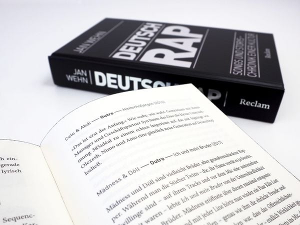 Produktbild: Deutschrap. Songs und Storys &ndash; Chronik einer Kultur