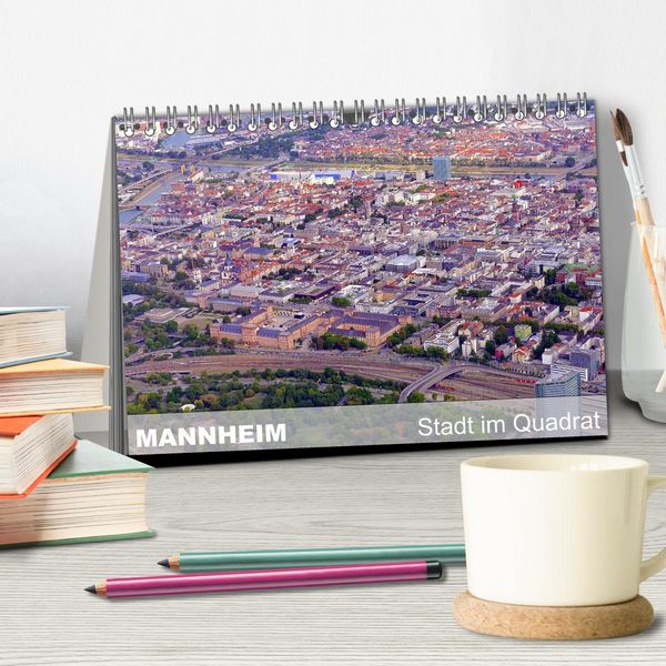 Produktbild: Mannheim - Stadt im Quadrat (Tischkalender 2026 DIN A5 quer), CALVENDO Monatskalender
