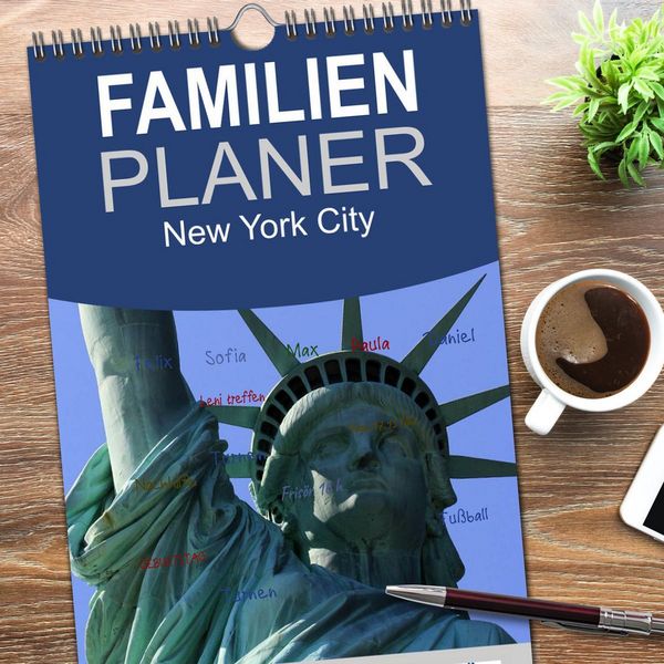 Produktbild: Familienplaner 2026 - New York City mit 5 Spalten (Wandkalender, 21 x 45 cm) CALVENDO