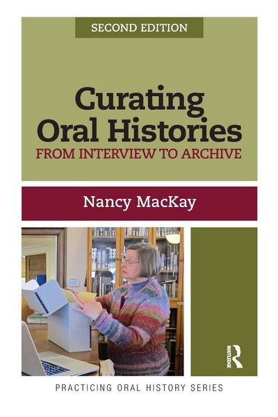Produktbild: Curating Oral Histories