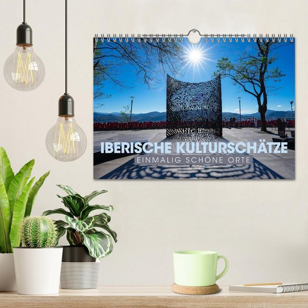 Produktbild: IBERISCHE KULTURSCH&Auml;TZE - Einmalig sch&ouml;ne Orte (Wandkalender 2026 DIN A4 quer), CALVENDO Monatskalender