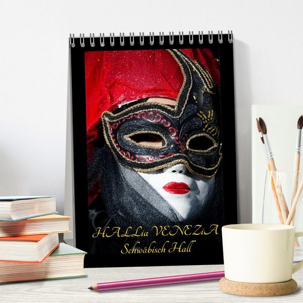 Produktbild: Venezianische Masken HALLia VENEZia Schw&auml;bisch Hall (Tischkalender 2026 DIN A5 hoch), CALVENDO Monatskalender