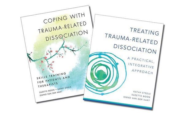 Produktbild: Trauma-Related Dissociation Two-Book Set