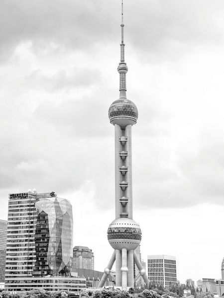Produktbild: CALVENDO Puzzle Wahrzeichen von Shanghai 1000 Teile Lege-Gr&ouml;&szlig;e 48 x 64 cm Foto-Puzzle Bild von Nina Schwarze