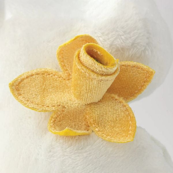 Produktbild: Aurora 61555 - Moomin Standing with Daffodil (Narzisse), Mumin-Pl&uuml;schfigur, ca.17 cm