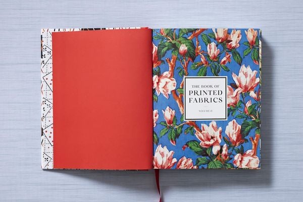 Produktbild: The Book of Printed Fabrics